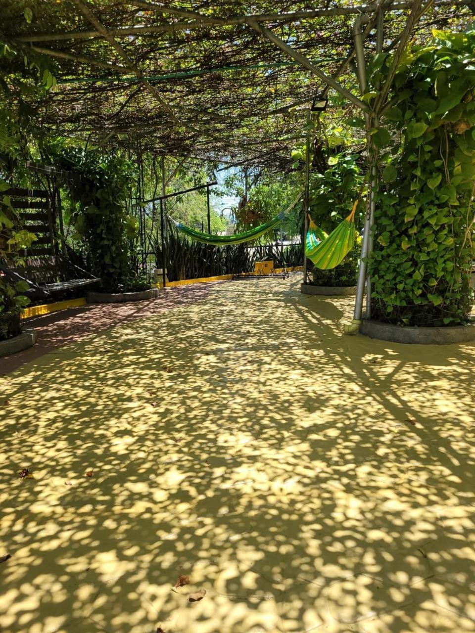 Hotel Chicala Salgar Пуэрто-Сальгар Экстерьер фото